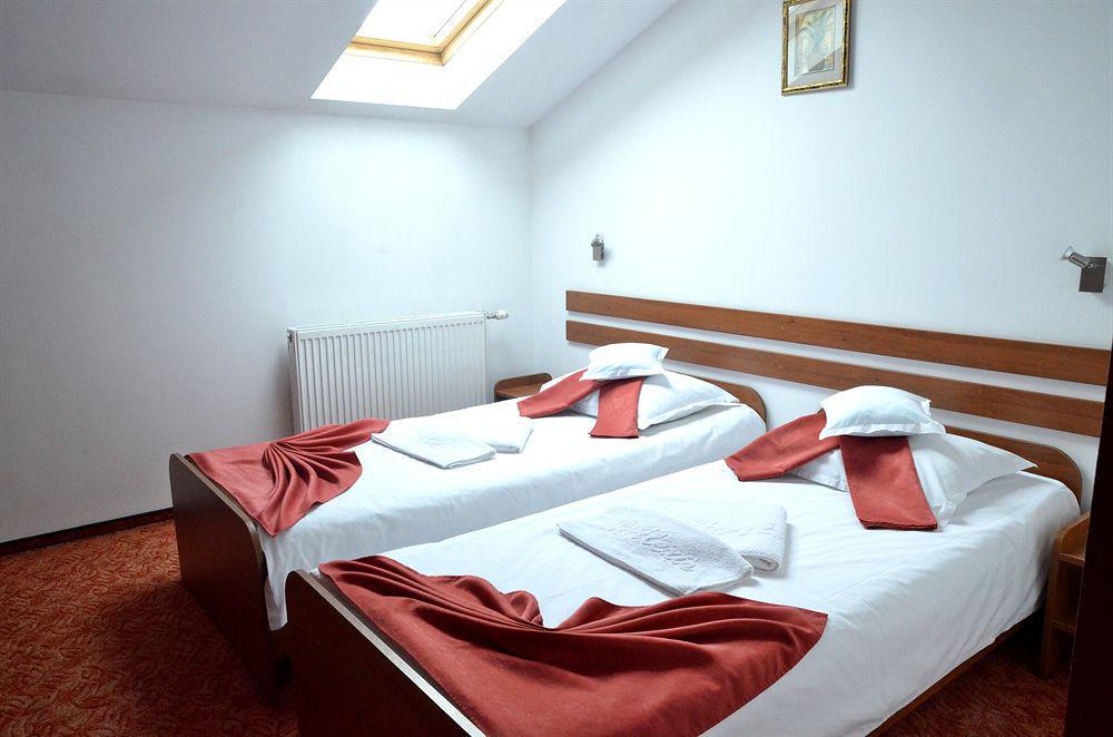 Hotel Alexis Kluž Exteriér fotografie