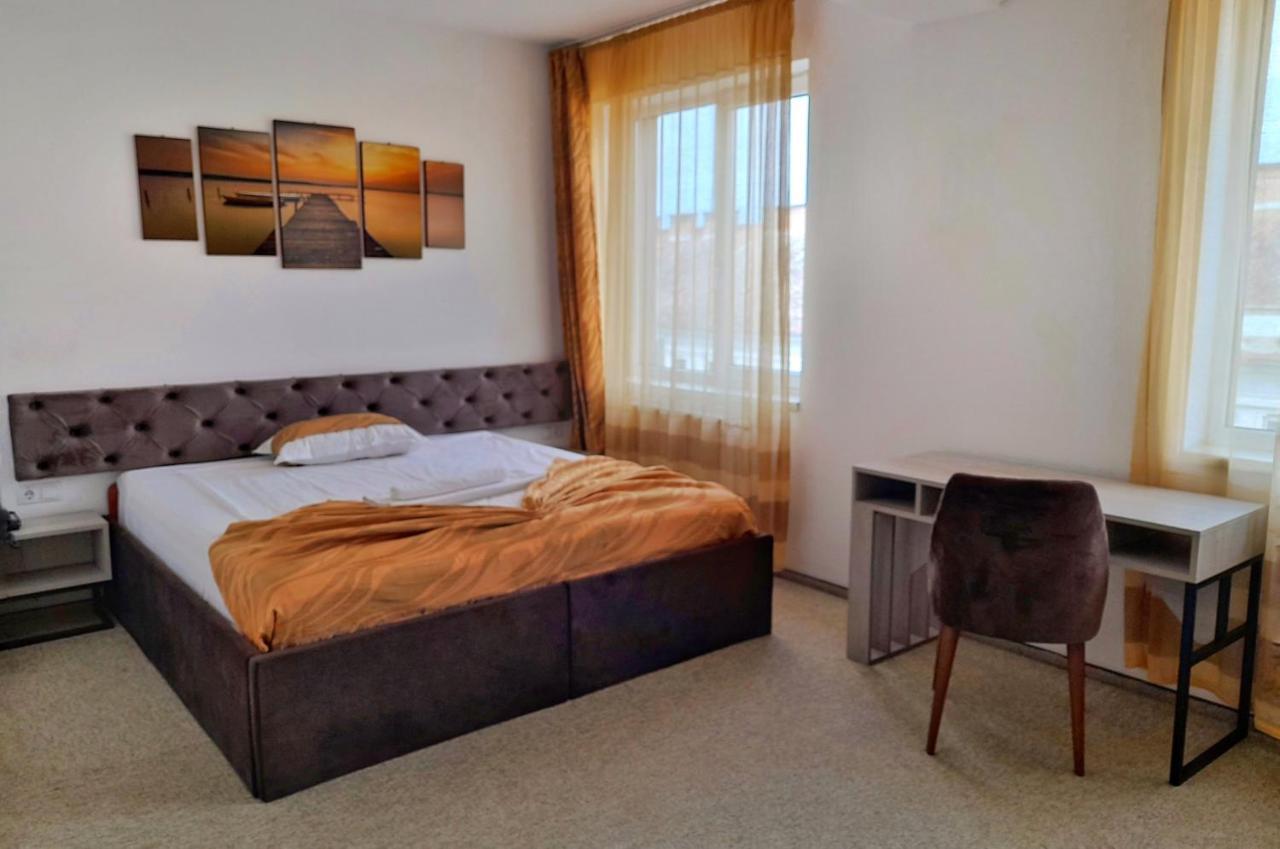 Hotel Alexis Kluž Exteriér fotografie