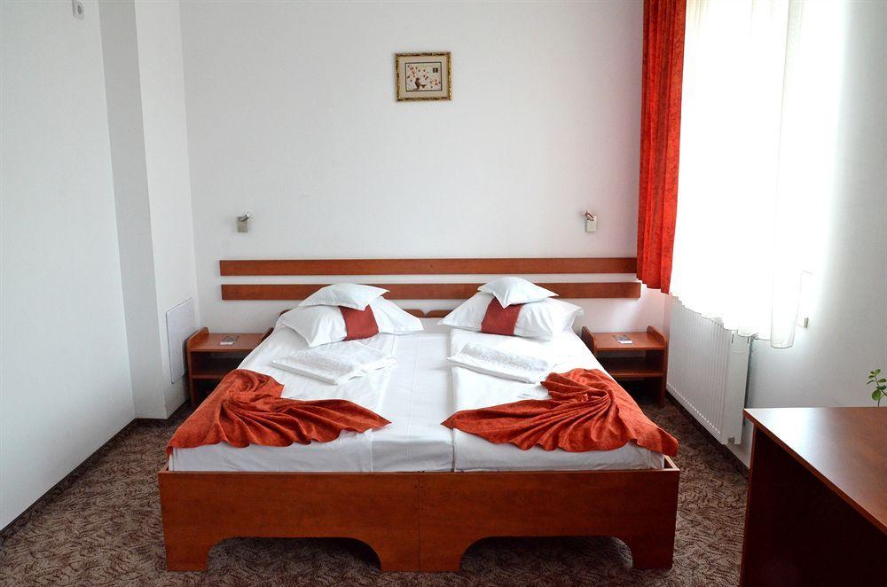 Hotel Alexis Kluž Exteriér fotografie